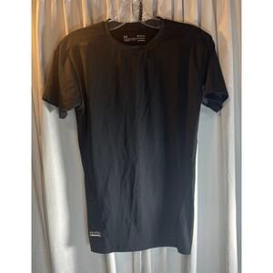 Under Armour  Womans Tactical Compression Shirt with Heat Gear Size Medium